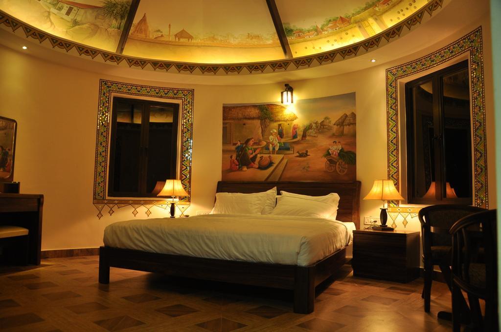Hotel Seven Sky Clarks Exotica Bhuj Zimmer foto