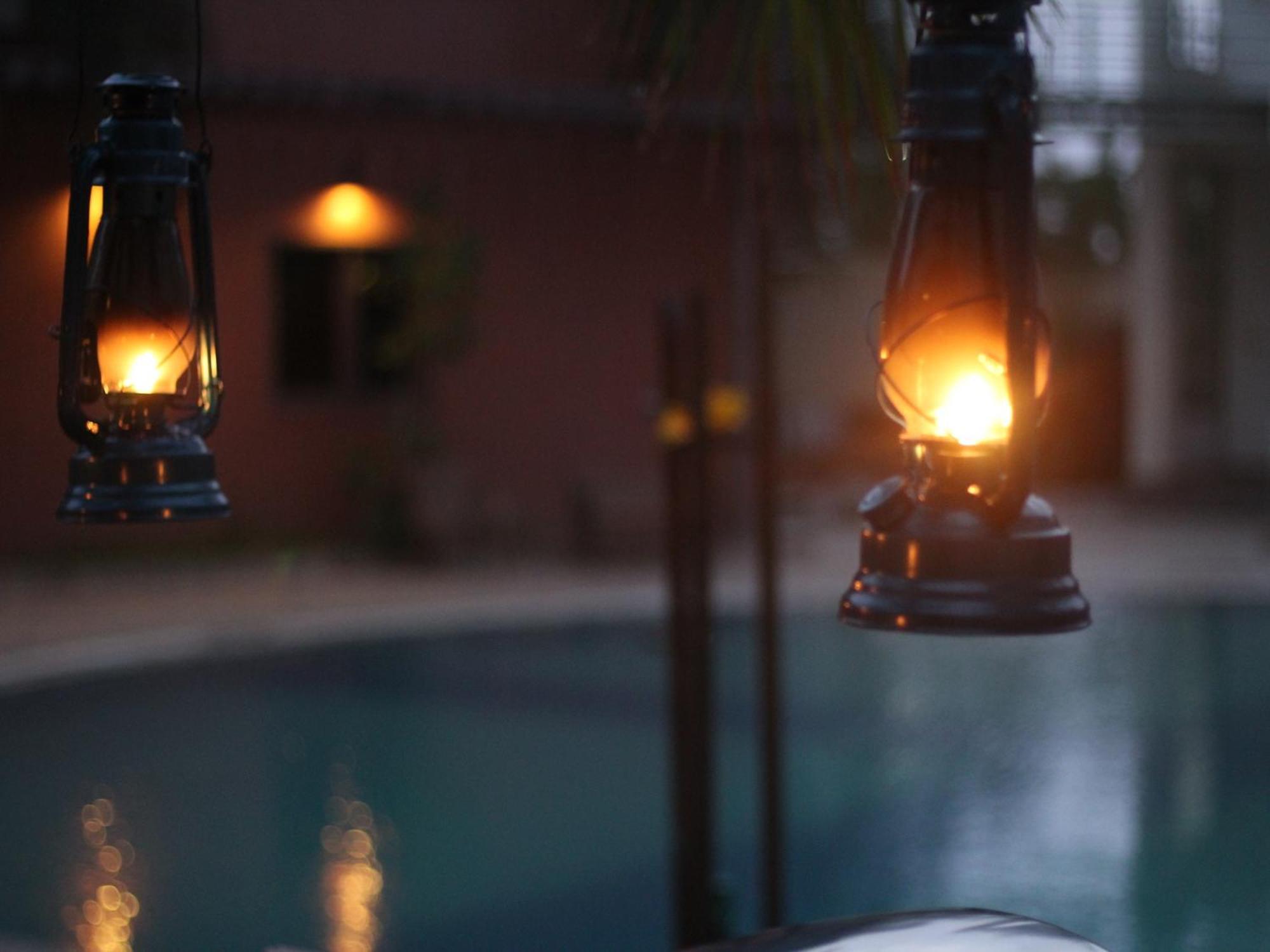 Hotel Seven Sky Clarks Exotica Bhuj Exterior foto